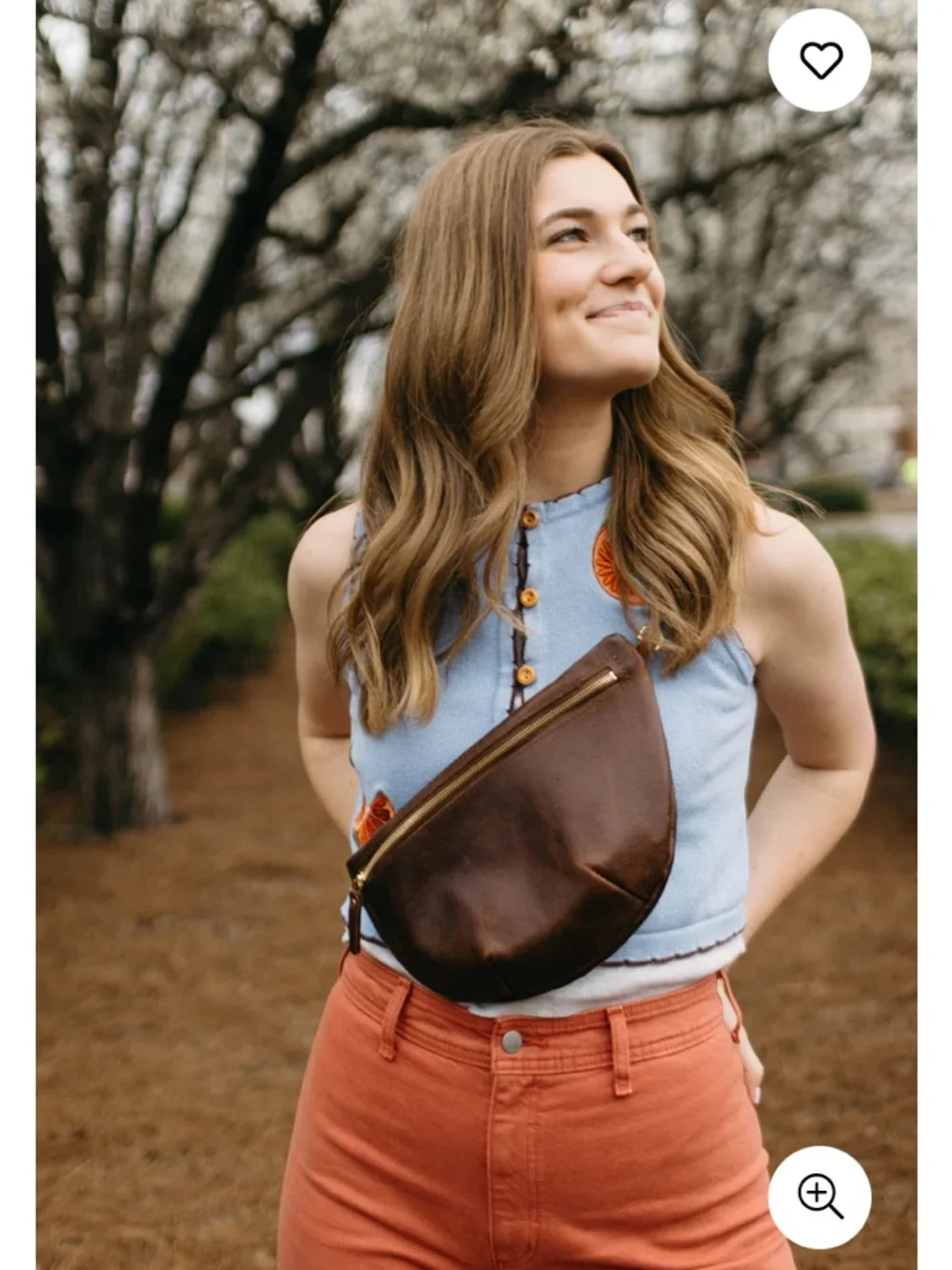 Meanwhile Back on the Farm Mocha Tuscan Fanny Bag - Picture 5 of 6
